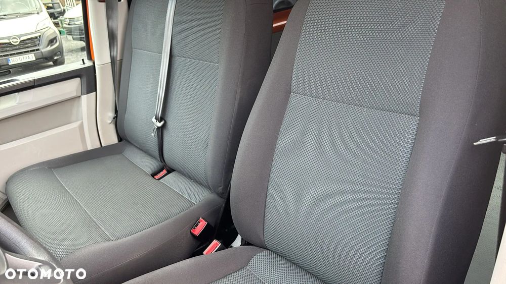 Volkswagen Transporter - 15