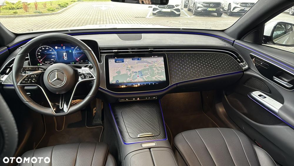 Mercedes-Benz Klasa E - 15