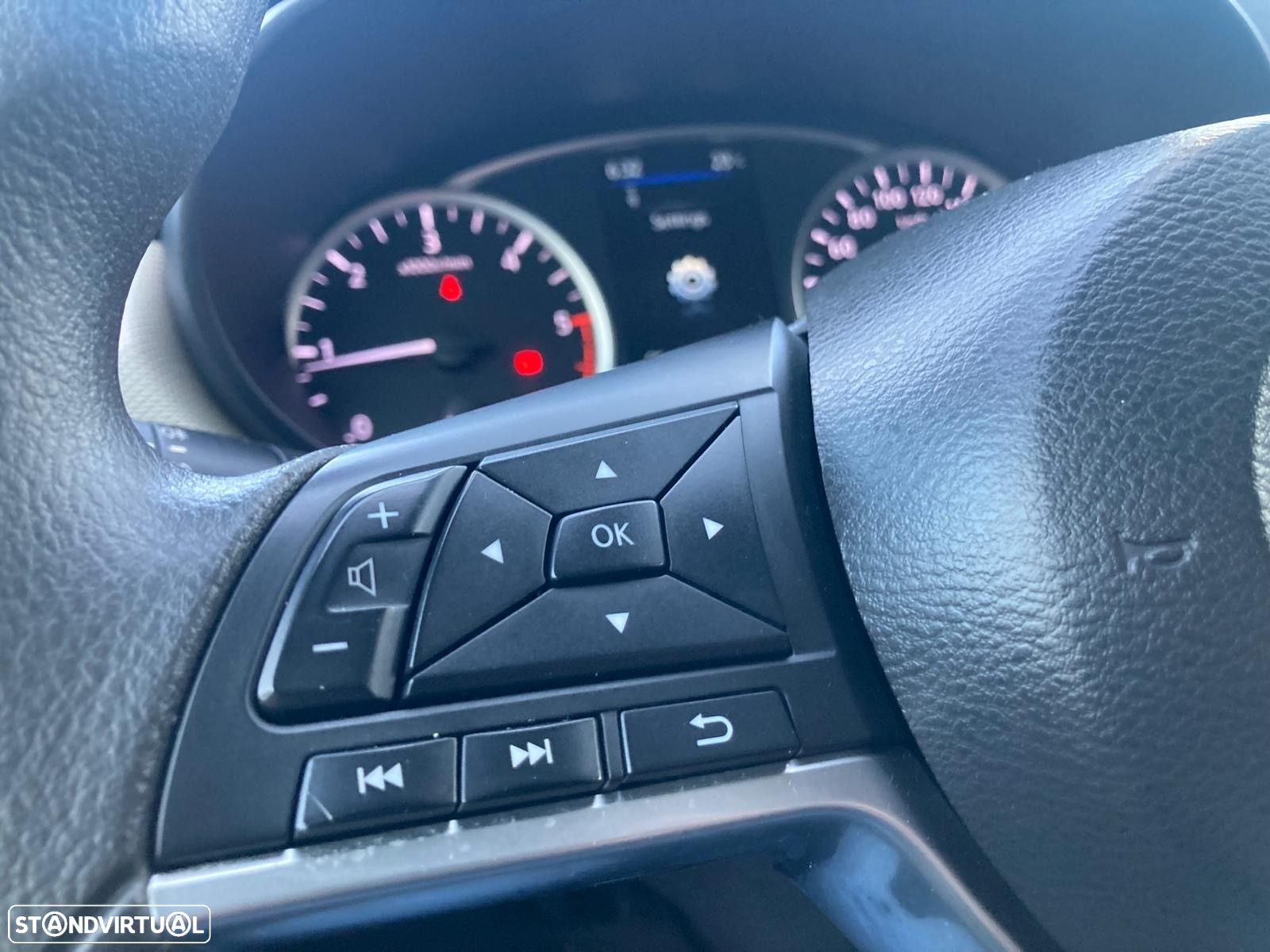 Nissan Micra 1.5 dCi N-Connecta S/S - 18
