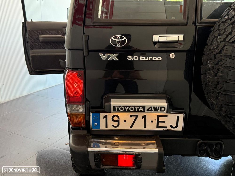 Toyota Land Cruiser 3.0 VX TD - 10
