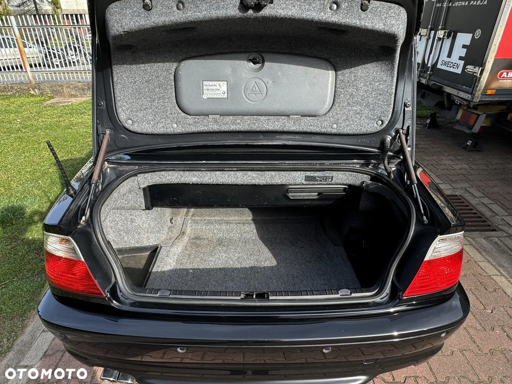 BMW Seria 3 330 Ci - 14