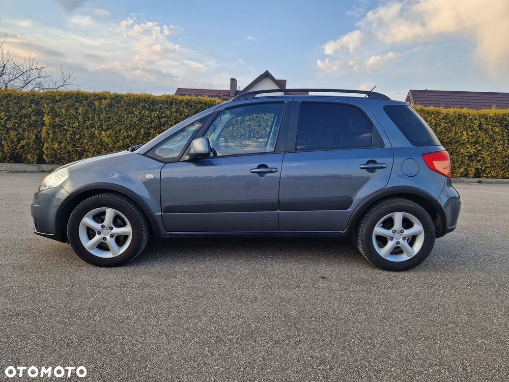 Suzuki SX4 - 8