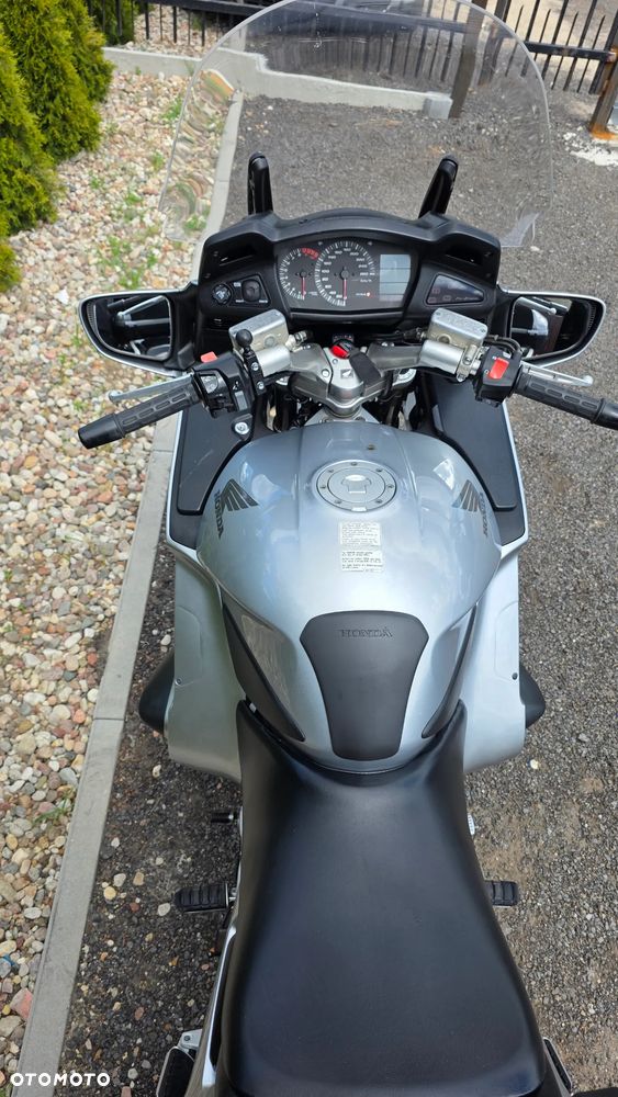 Honda ST - 15