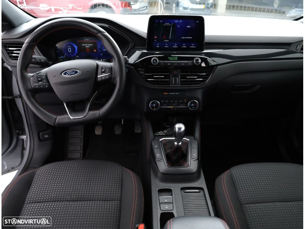 Ford Kuga 1.5 EcoBoost ST-Line - 26