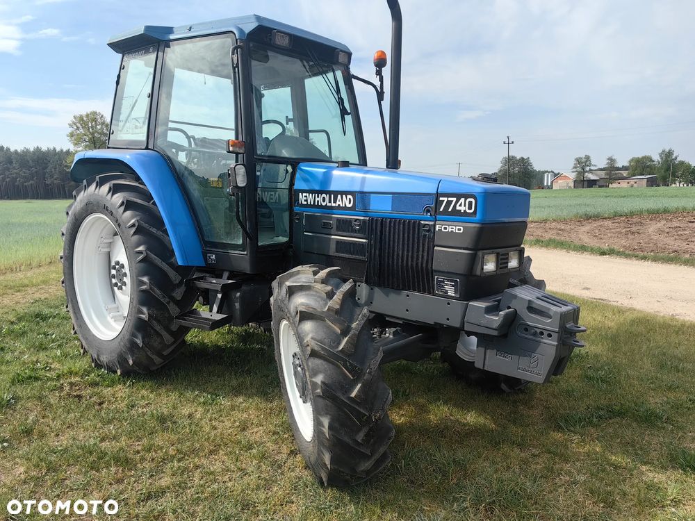 New Holland 7740 - 3