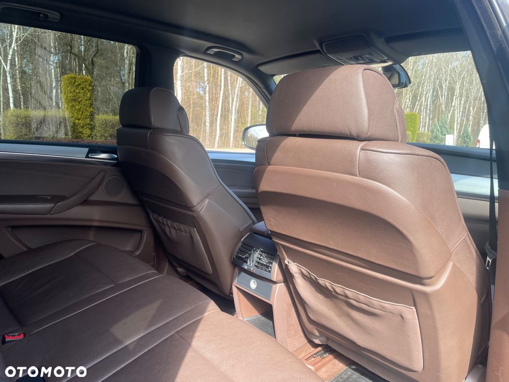 BMW X5 xDrive30d - 29