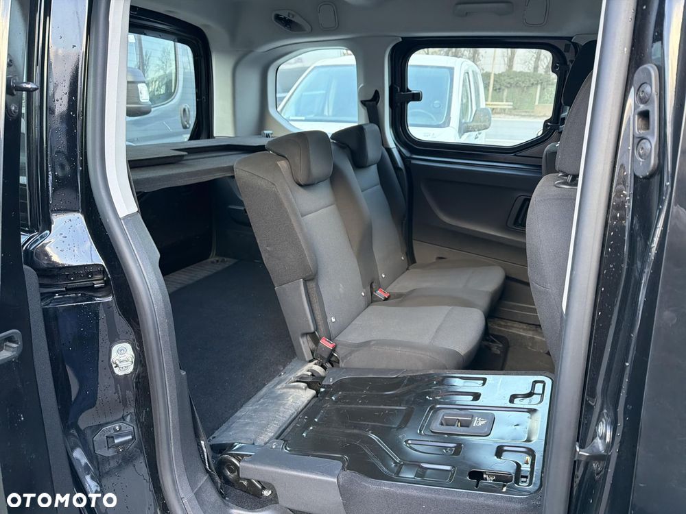 Toyota Proace City Verso 1.5 D-4D Combi - 25