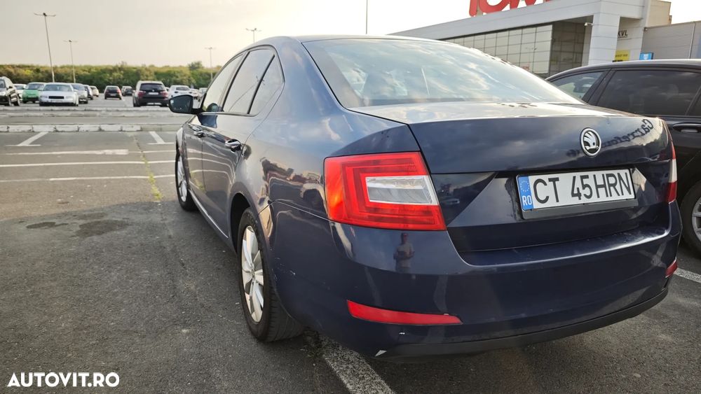 Skoda Octavia 1.6 TDI AMBITION - 7