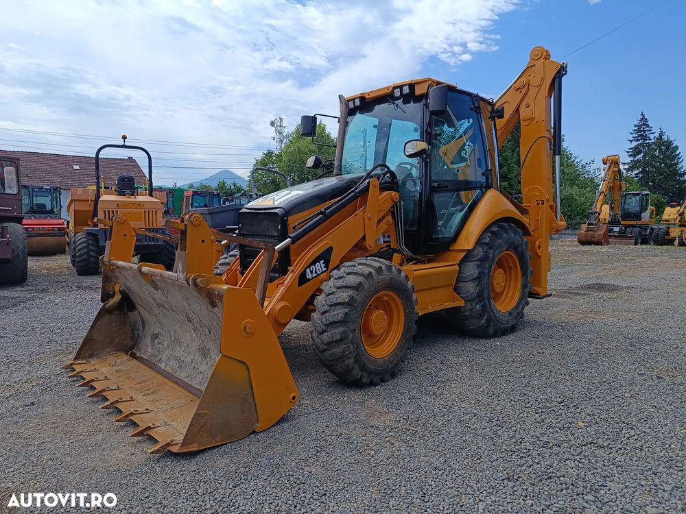 Caterpillar 428E - 2