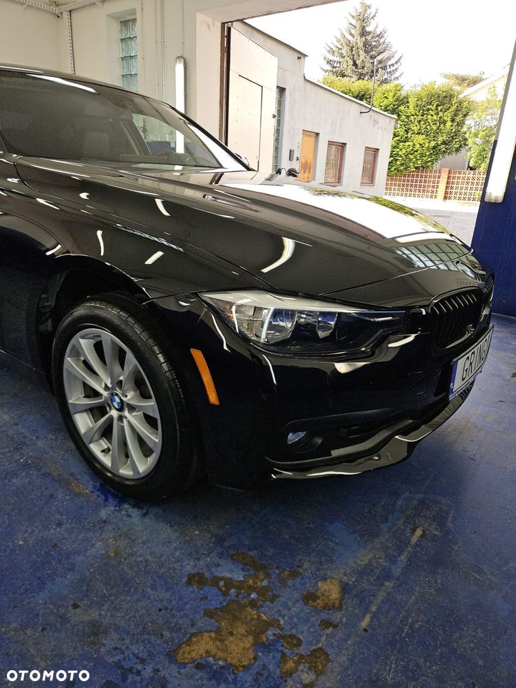BMW Seria 3 320i GPF xDrive - 7