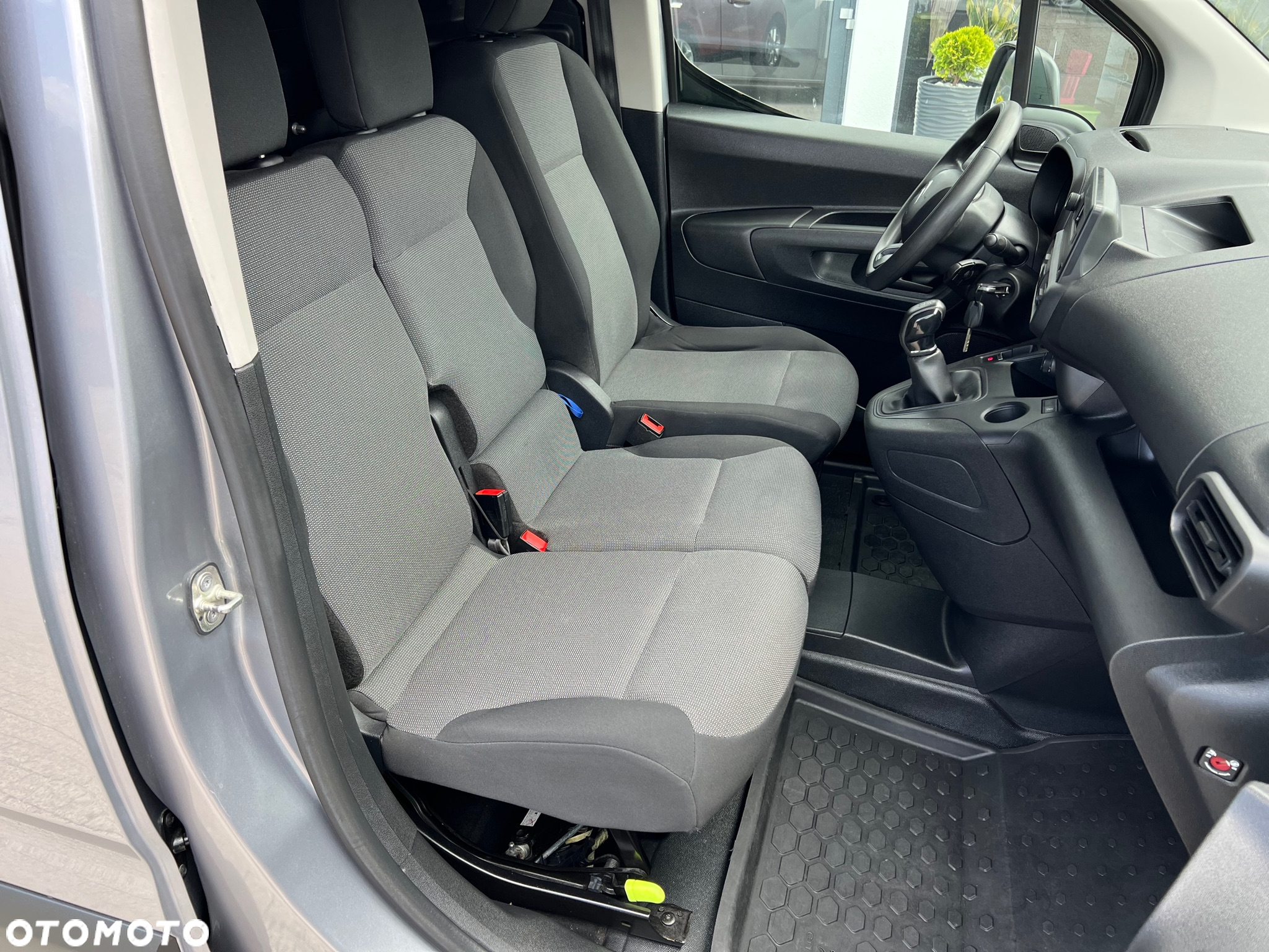 Citroën BERLINGO - 17