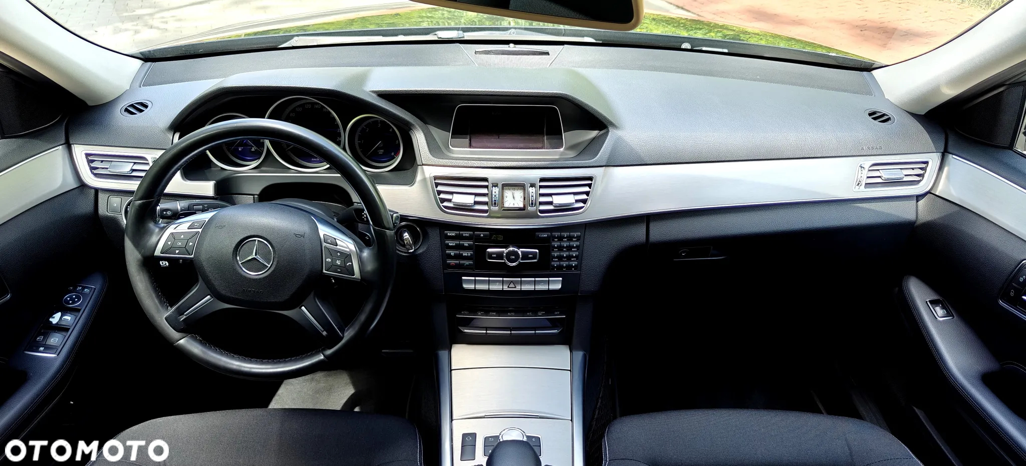 Mercedes-Benz Klasa E 200 T BlueTEC 7G-TRONIC - 12
