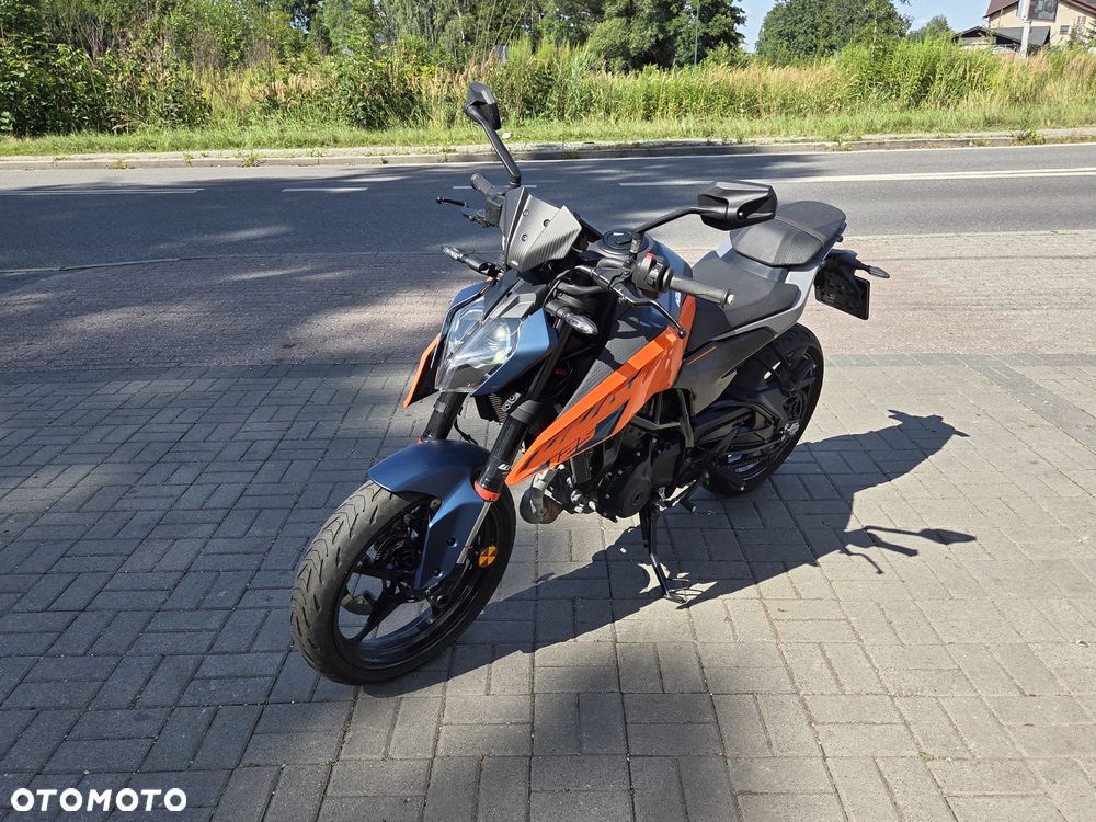 KTM Duke 125 - 25