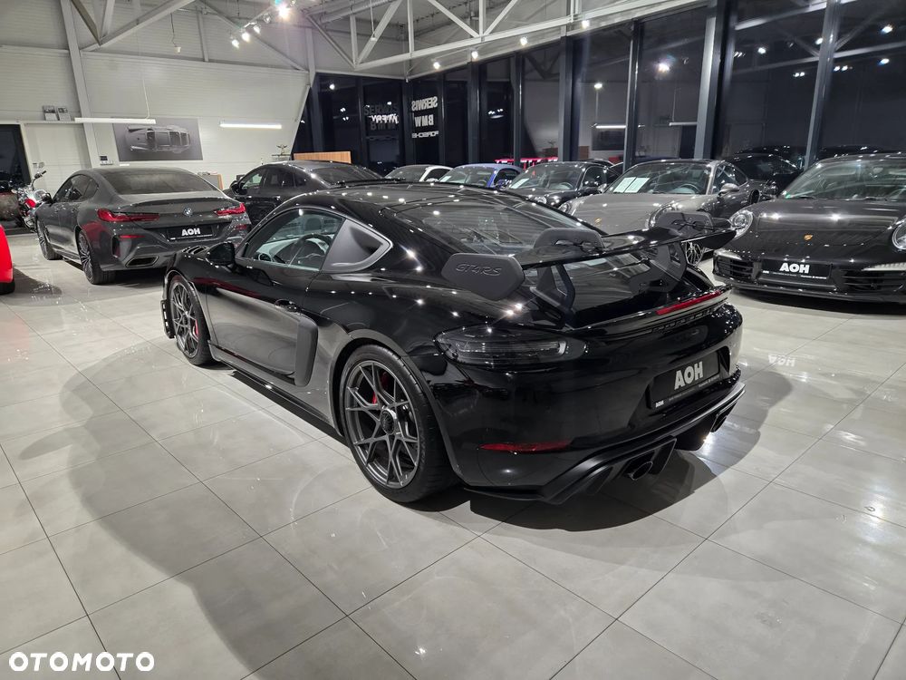 Porsche 718 Cayman - 13