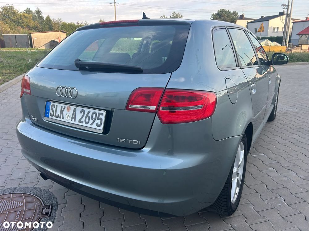 Audi A3 Sportback 1.6 TDI DPF Ambition - 15