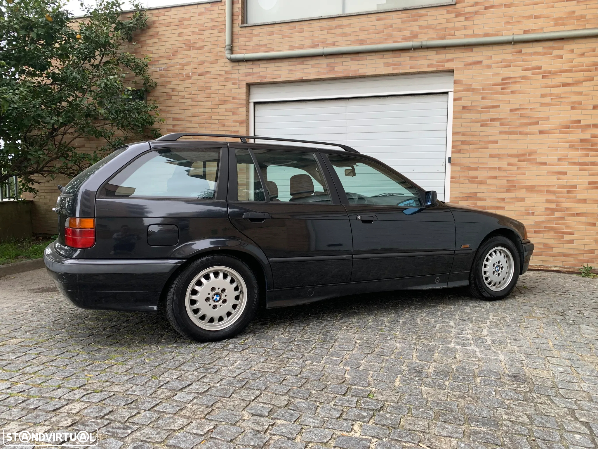 BMW 318 tds Touring Sport - 11