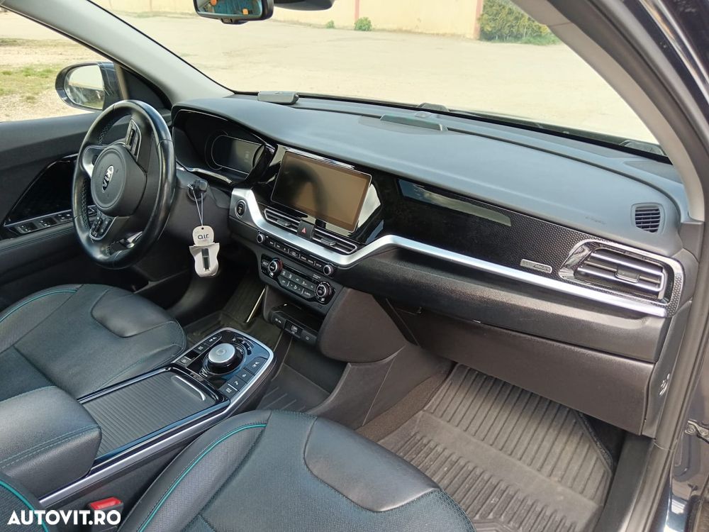 Kia Niro - 11