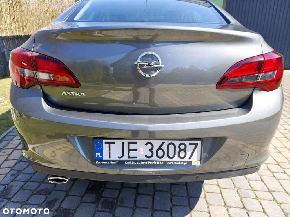 Opel Astra 1.4 T Enjoy EU6 - 3
