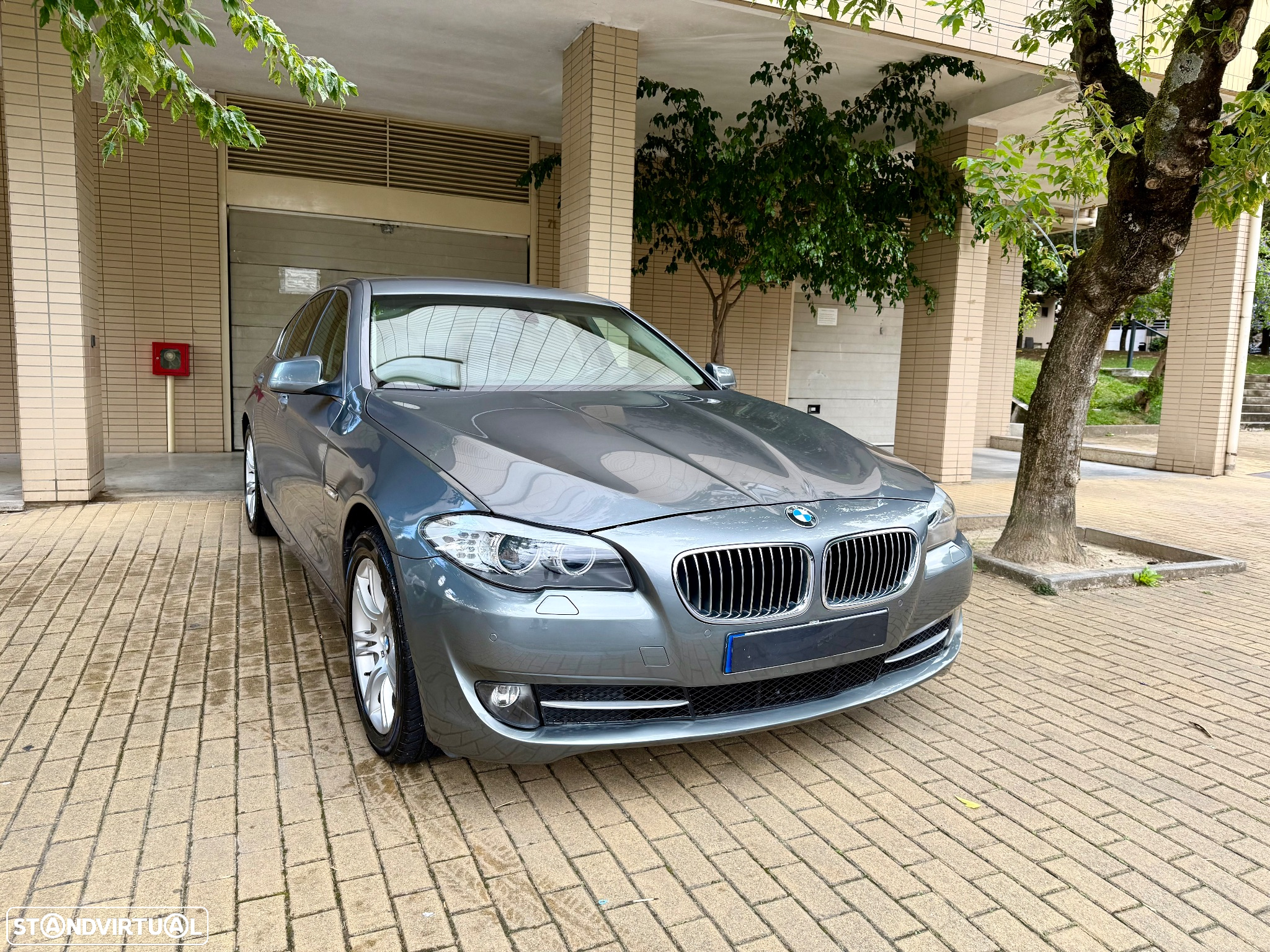 BMW 530 d Auto - 13
