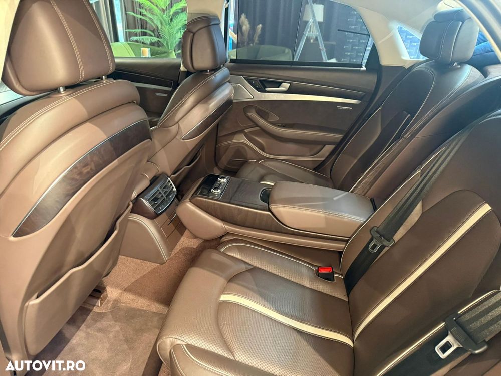 Audi A8 - 19