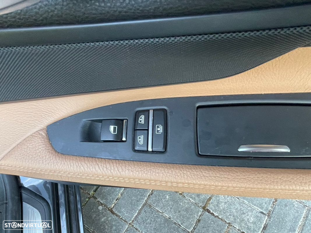 BMW 740 d Pack M - 8