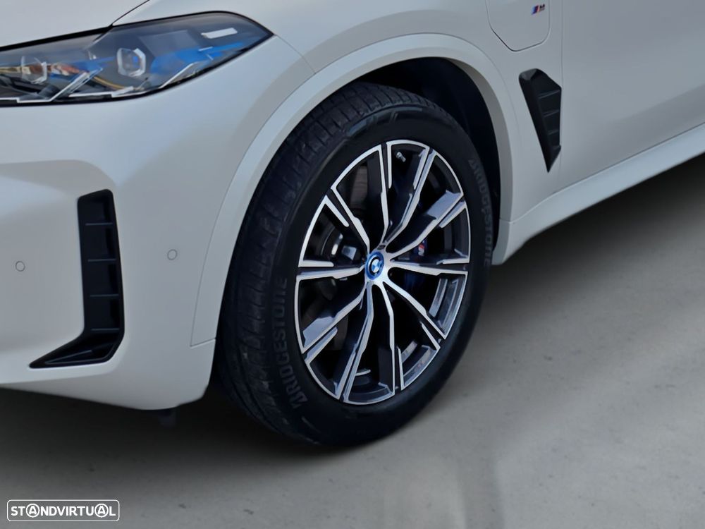 BMW X5 50 e xDrive Edição Desportiva M - 4