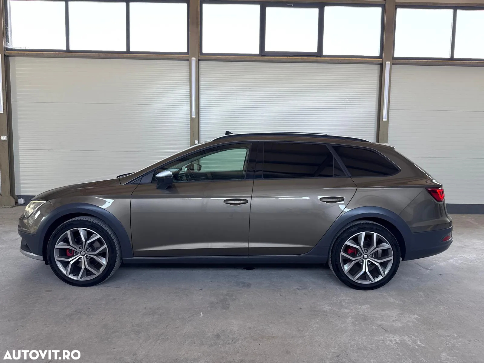 Seat Leon ST 2.0 TDI Start&Stop 4DRIVE X-PERIENCE DSG - 4