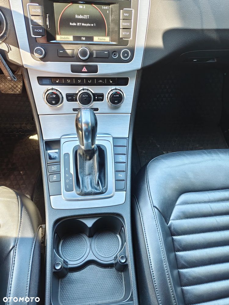 Volkswagen Passat 2.0 TDI DPF Comfortline DSG - 7