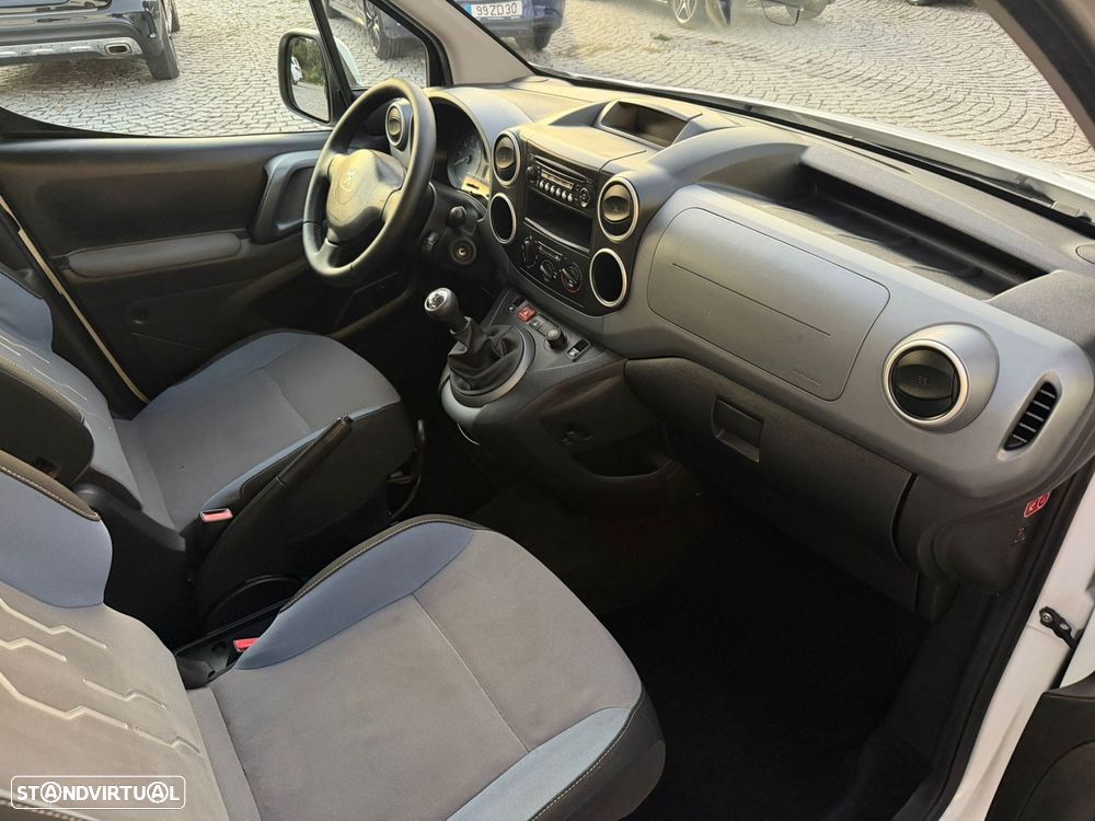 Peugeot e-Partner - 8