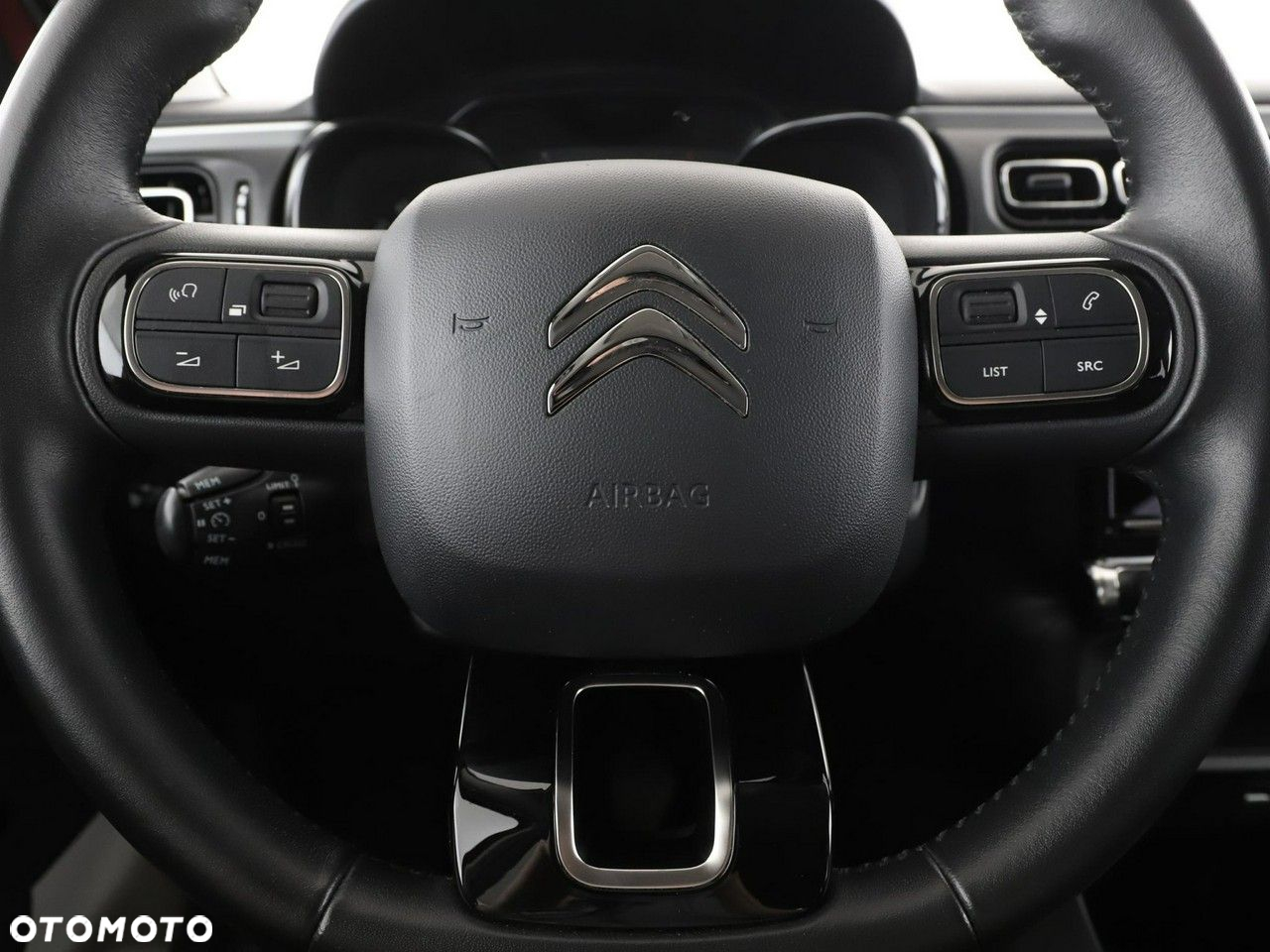 Citroën C3 1.2 PureTech Shine - 21