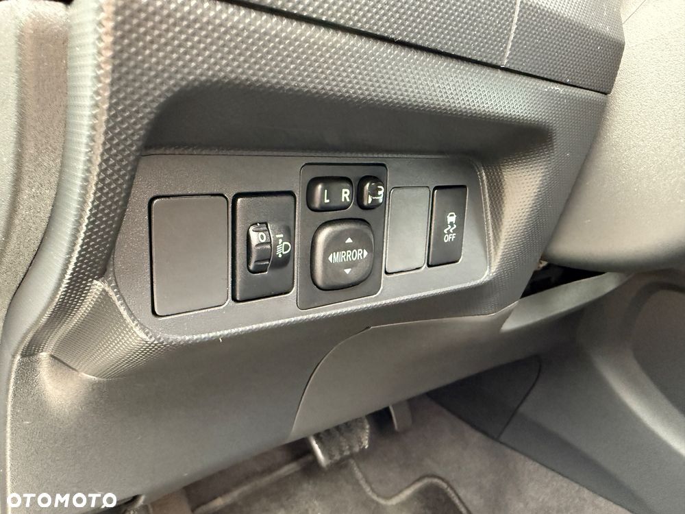 Toyota Auris 1.6 Active MS - 12