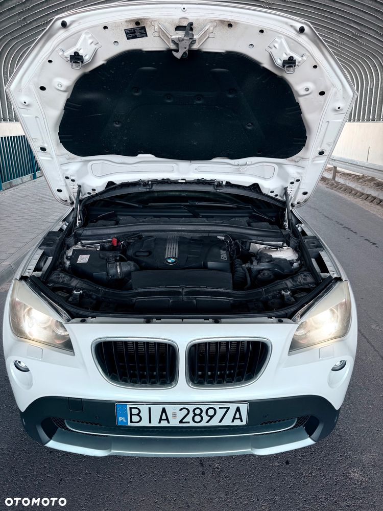 BMW X1 xDrive18d - 27