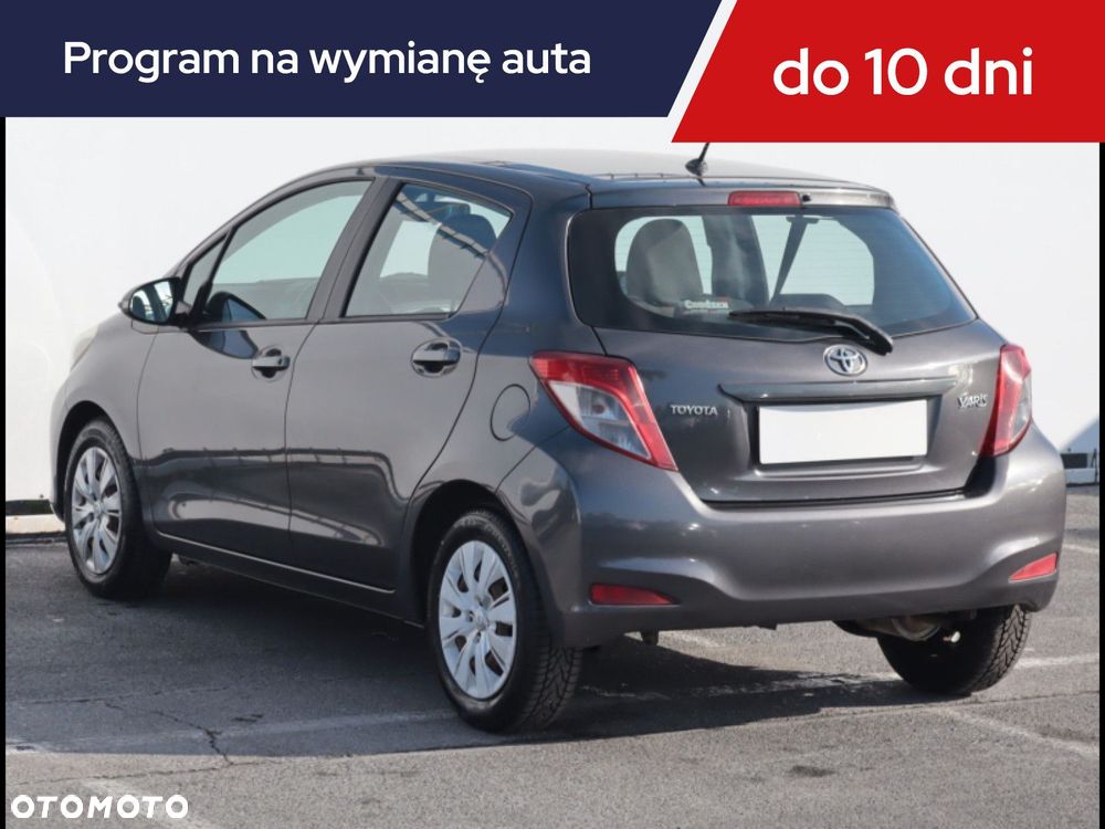 Toyota Yaris 2014 photo 5