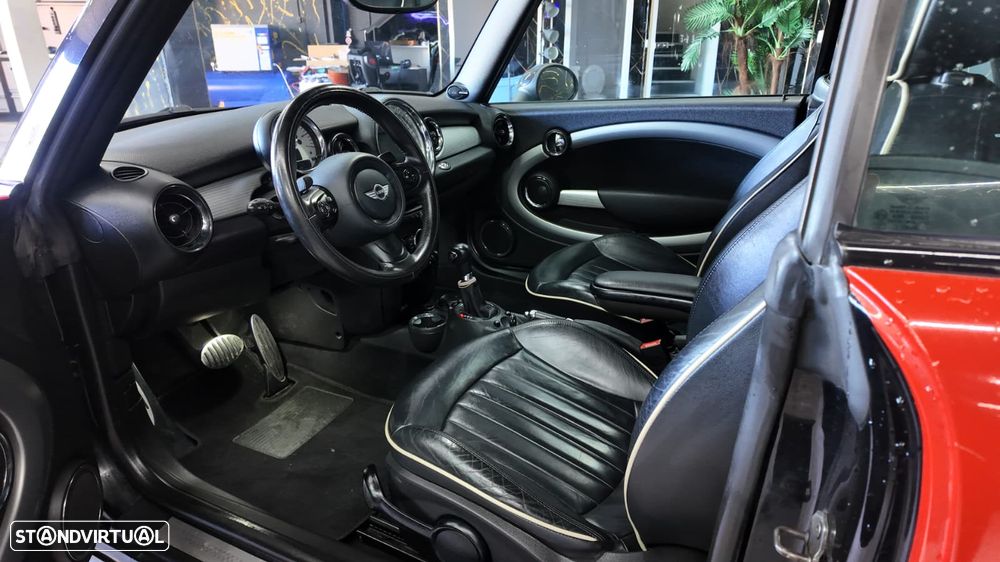 MINI Cabrio Cooper SD Auto - 5