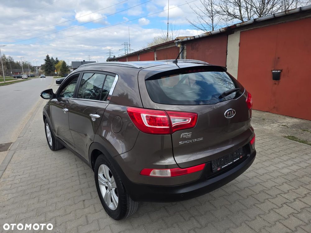 Kia Sportage 1.7 CRDI 2WD Attract - 13