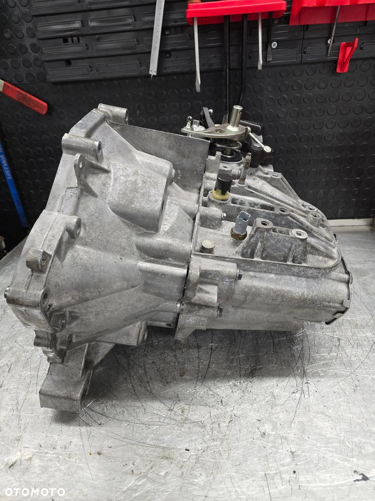 SKRZYNIA BIEGÓW MANUALNA CITROEN C5 III X7 2.2 HDI 9657871480 / 20MB21 - 4