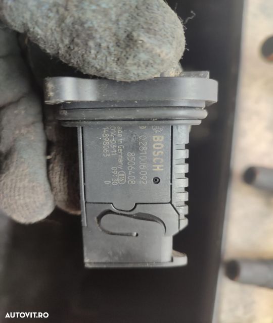 Senzor debitmetru 0281006092 2.0 d BMW Seria 5 F07  [din 2009 pana  2013] seria - 3