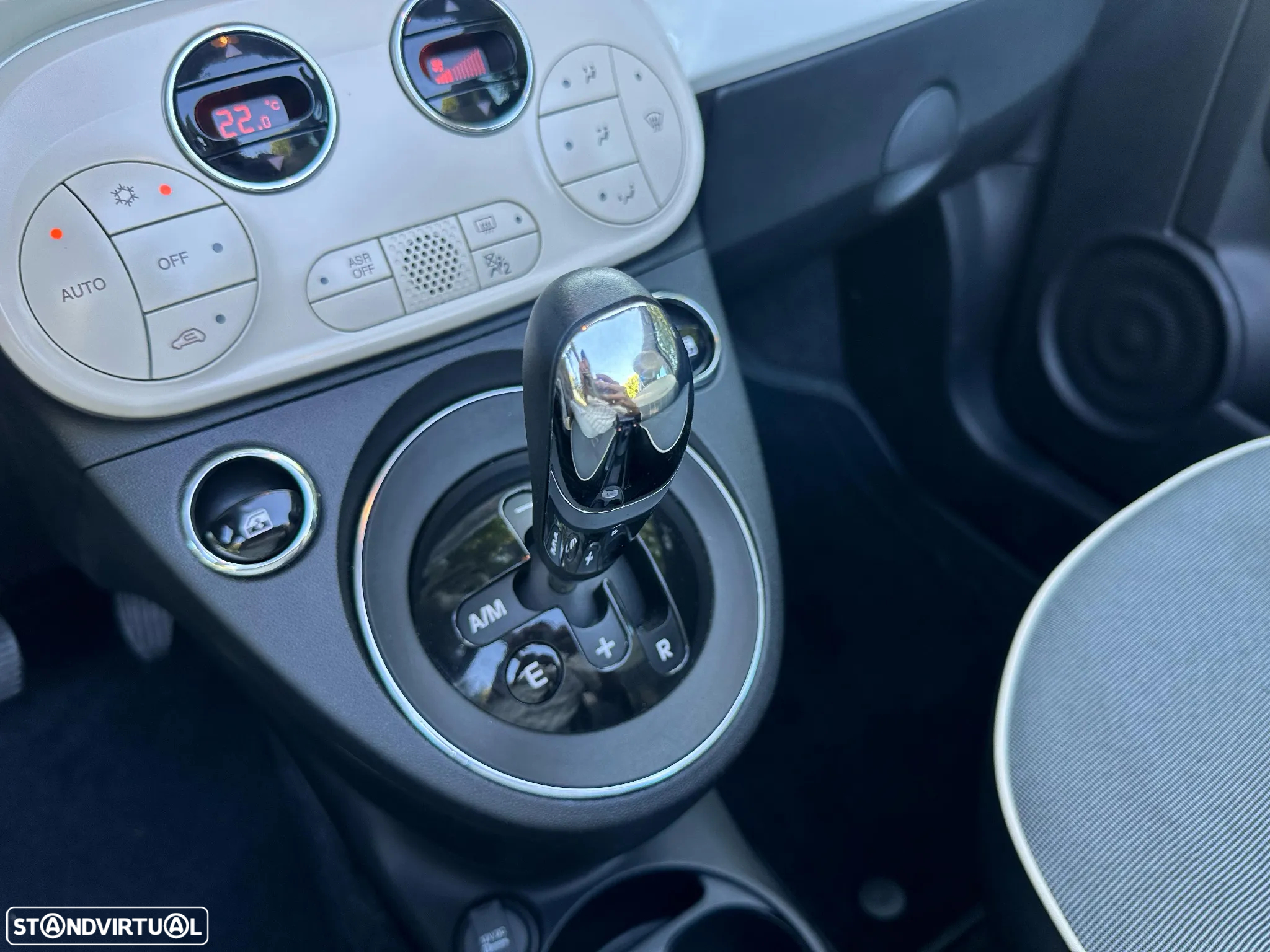 Fiat 500C 1.2 8V Dualogic S&S Dolcevita - 24