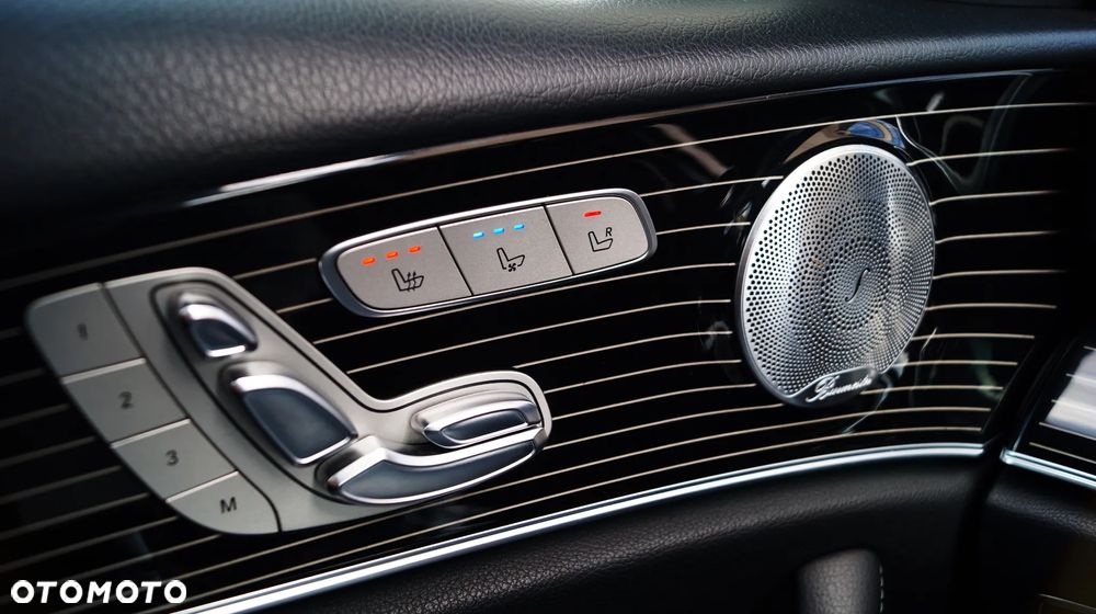Mercedes-Benz Klasa E 400 4Matic 9G-TRONIC Exclusive - 40