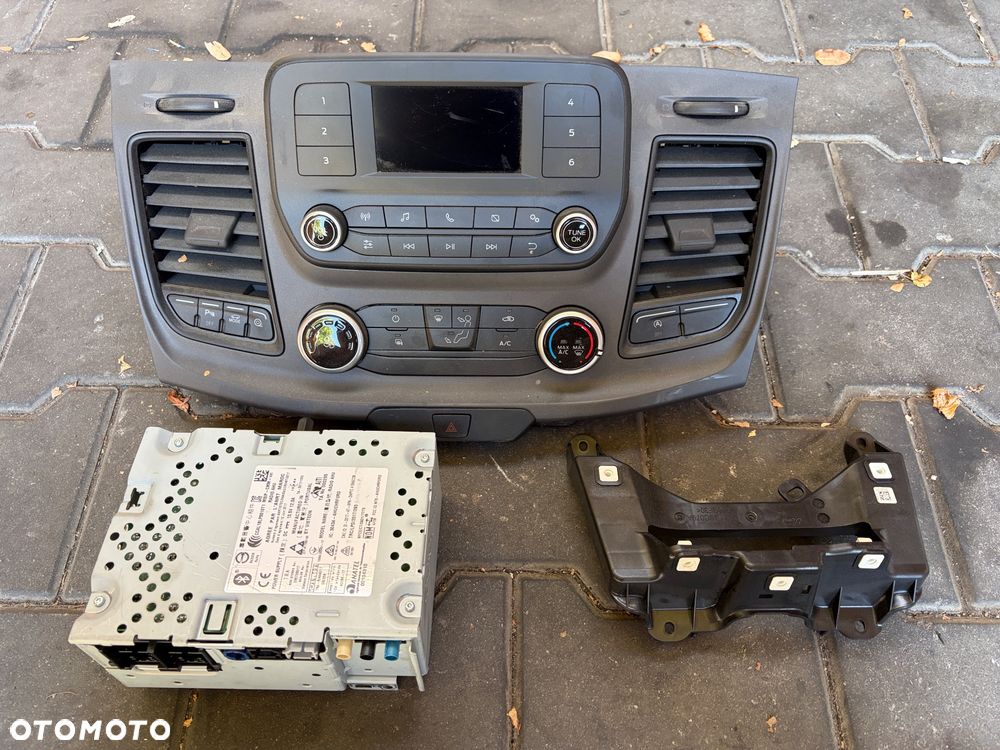 Radio Tablet Ford Transit Mk8 custom Lift 19-23r - 1