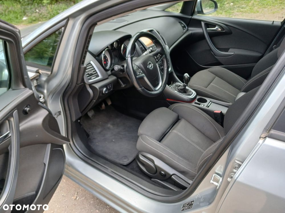 Opel Astra - 8