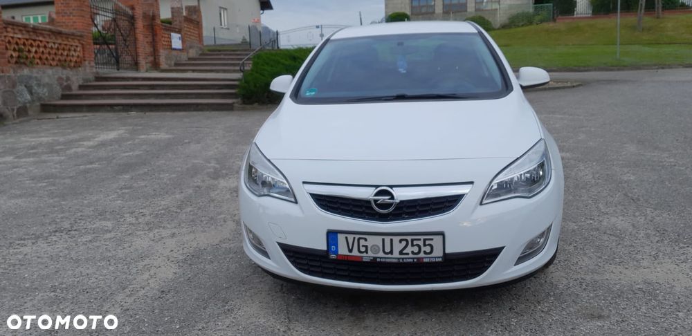 Opel Astra - 2