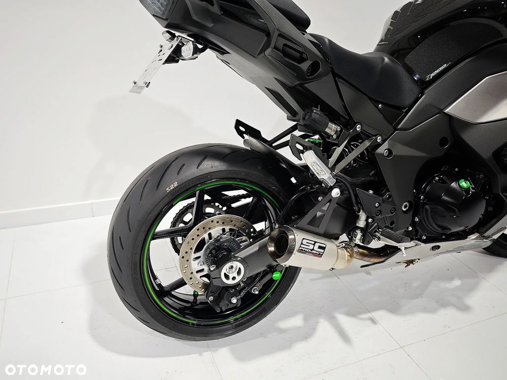 Kawasaki Ninja 1000 SX - 17