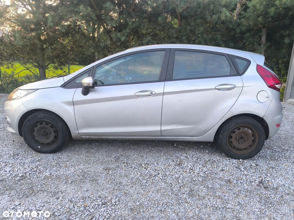 Ford Fiesta - 4