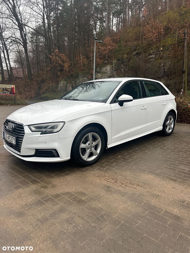 Audi A3 Sportback 1.4 TFSI e-tron - 3