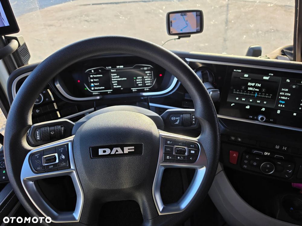 DAF XG - 6