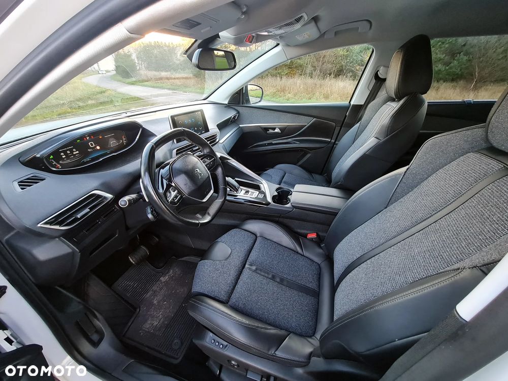 Peugeot 5008 BlueHDi 130 EAT8 Allure - 5