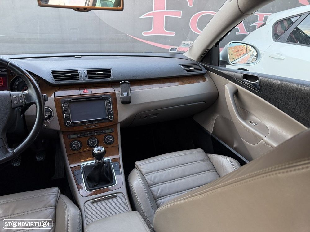 VW Passat Variant 2.0 TDI 4M Highline IM - 13