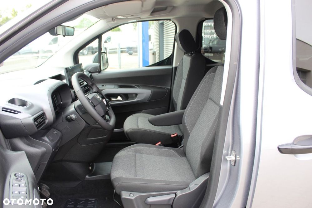 Opel Combo - 17