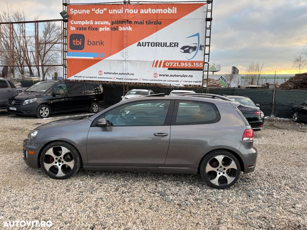 Volkswagen Golf 2.0 TSI GTI - 2